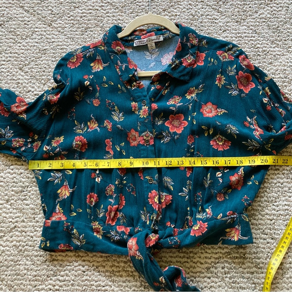 Gypsies & Moondust Dark Green & Floral LS Button-up Crop Top XL - Picture 7 of 10